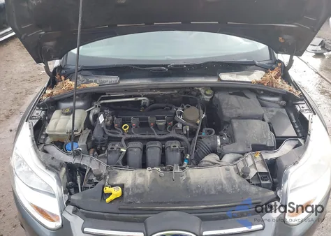 2014 Ford Focus Se from USA, damaged, VIN 1FADP3F28EL136914